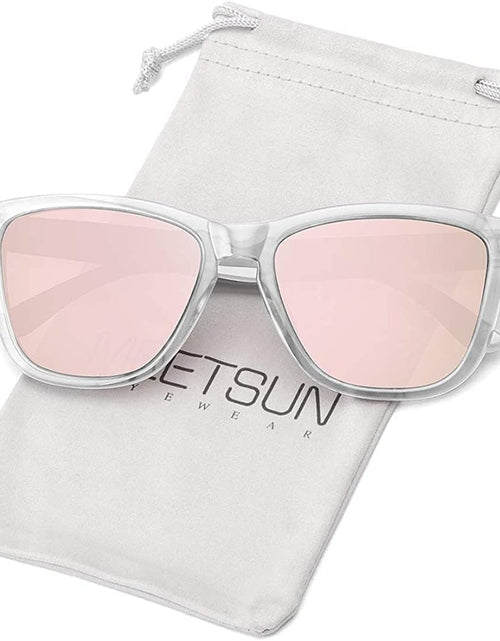 Load image into Gallery viewer, Polarized Sunglasses for Women Men Classic Retro Designer Style
