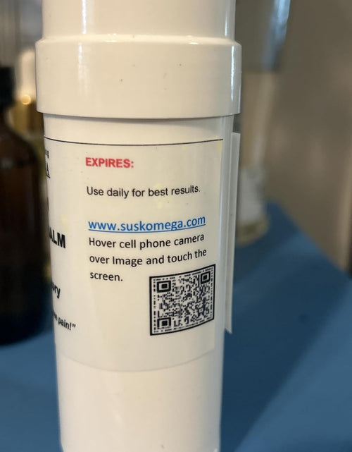 Load image into Gallery viewer, Capsaicin Pain Salve Suskomega Twist Up (2.5 oz)
