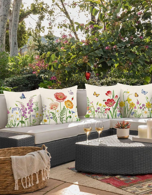 Load image into Gallery viewer, Set of 4 Garden Flower Butterfly Decorative Pillows Case Polyester Linen Cushion Covers
