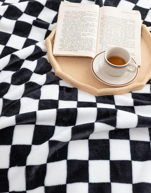 Load image into Gallery viewer, Flannel Blanket with Checkerboard Grid Pattern Soft Throw Blanket for Couch (Black, 50&quot;x60&quot;)
