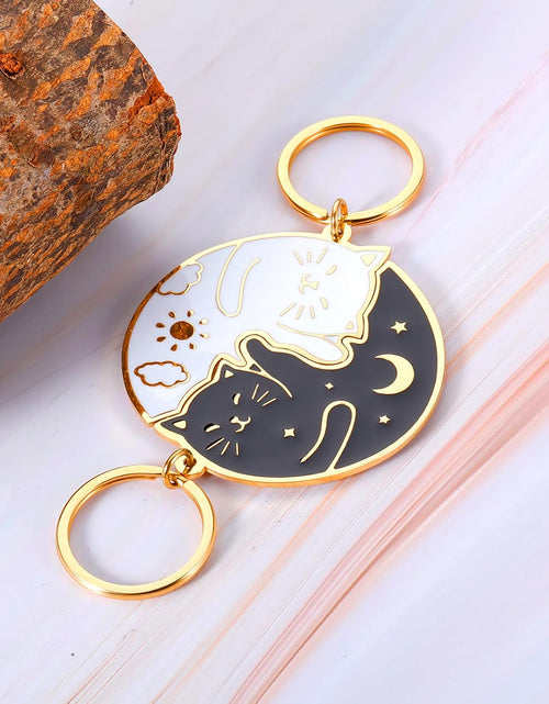 Load image into Gallery viewer, Cat Keychain, White + Gold, Modern Style, Unisex Keychain
