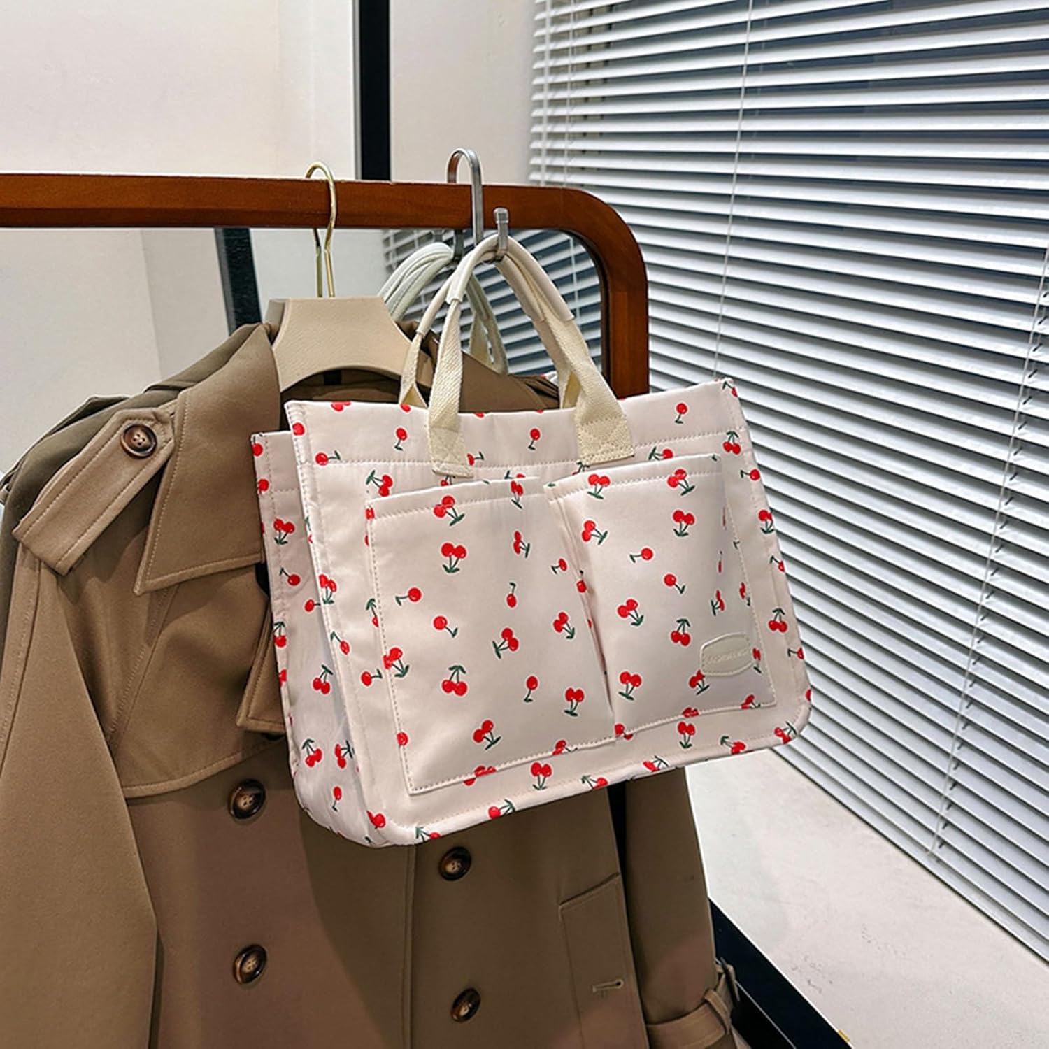 Cherry Tote Bag for Women Canvas Patched Purse Cute Shoulder Bag, Cherry White