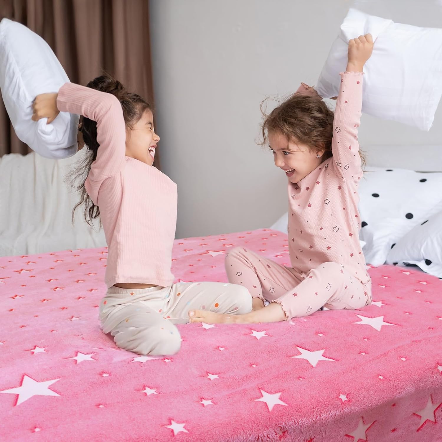 Glow in The Dark Blanket Girls Pink Star Blanket Fleece Blanket, Pink Star