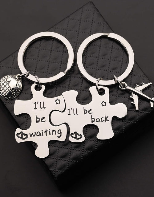 Load image into Gallery viewer, Birdgot Puzzle Keychain Couples Set Long Distance Relationships Gifts For Couples Love Friendship Gift (Silver)
