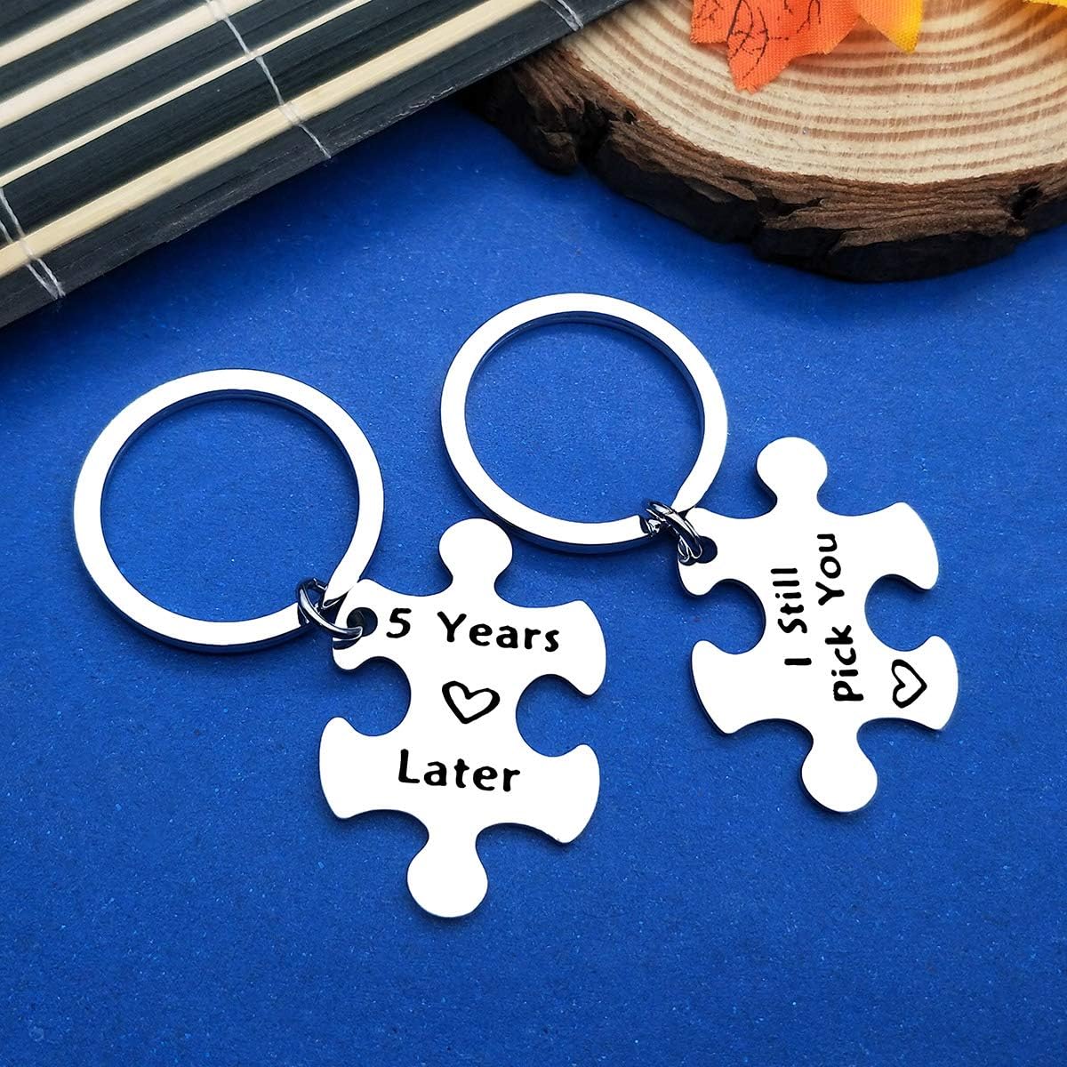 Cute Heart Shaped Keychains As Gift for Couple, Fashion Trendy Keychains for Car Key Decor, Trendy All-match Kawaii Accessories As B
