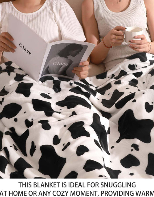 Load image into Gallery viewer, Cow Throw Blanket Fleece Flannel Cow Print Blanket for Adults Kids Soft Cozy Plush, 60 * 70 inch
