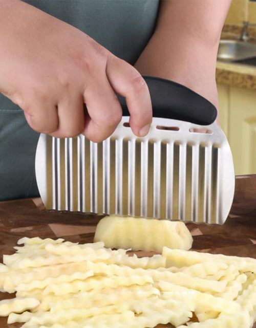 Load image into Gallery viewer, Crinkle Cutter for Veggies Potatoes, Stainless Steel Wave Knife, Kitchen Crinkle Cutter
