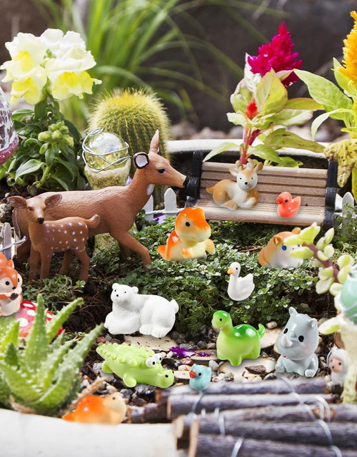 Load image into Gallery viewer, 40pcs Mini Resin Animal 40 Styles Tiny Resin Animals Miniature Garden Landscape Accessories

