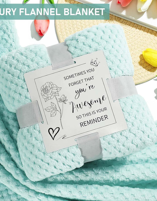 Load image into Gallery viewer, Mother’s Day Spa Gift Basket for Women – Relaxing Self Care Gift Set (FREE LAVENDER CANDLE)
