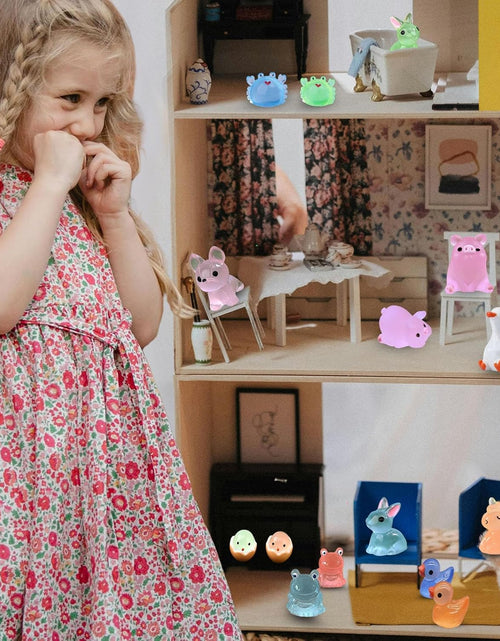 Load image into Gallery viewer, 100 Pcs Mini Resin Animals Bulk for Miniature Fairy Garden Accessories

