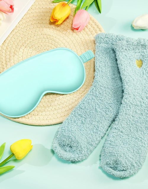 Load image into Gallery viewer, Mother’s Day Spa Gift Basket for Women – Relaxing Self Care Gift Set (FREE LAVENDER CANDLE)
