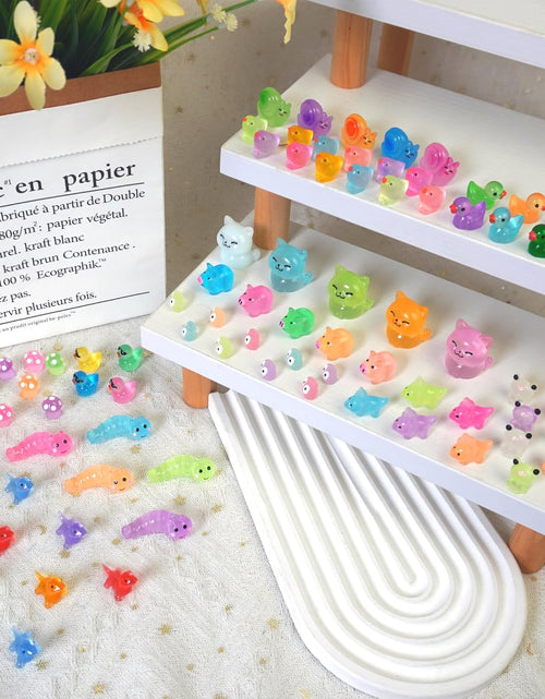 Load image into Gallery viewer, 90 PCS Mini Resin Animal Figurines Glow in The Dark Miniature Figurines
