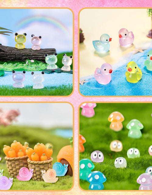 Load image into Gallery viewer, 90 PCS Mini Resin Animal Figurines Glow in The Dark Miniature Figurines
