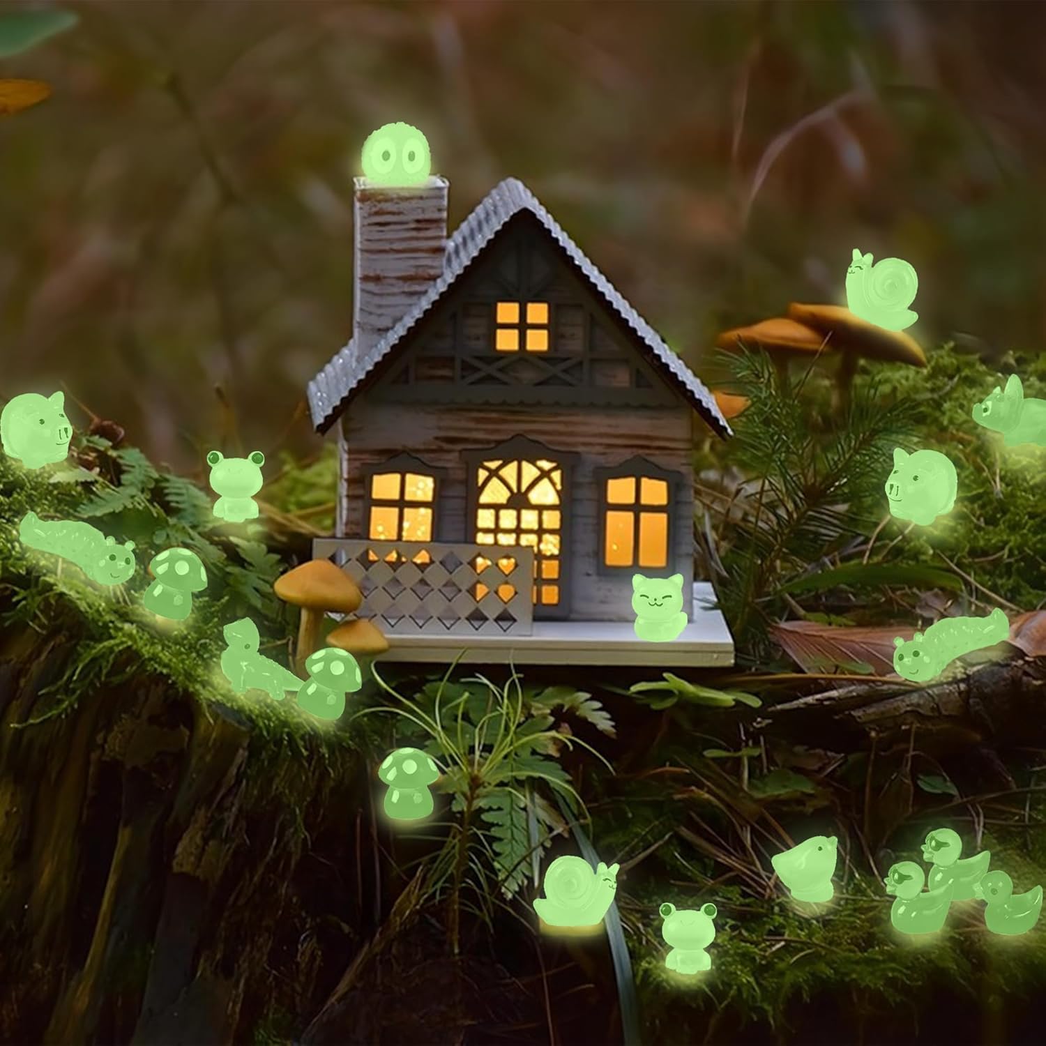 90 PCS Mini Resin Animal Figurines Glow in The Dark Miniature Figurines