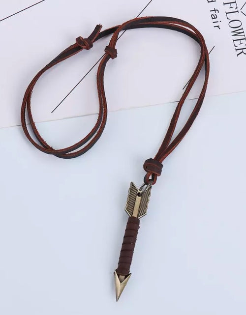 Load image into Gallery viewer, Men&#39;s Fashion Jewelry Vintage Brown Leather Arrow Pendant Necklace
