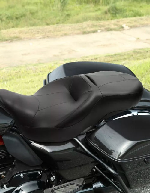 Load image into Gallery viewer, Rider and Passenger Seat For Harley Davidson 09-21 Electra Glide Road King CVO
