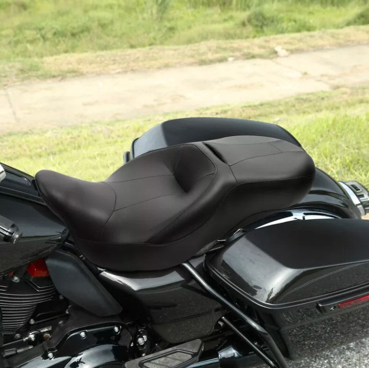 Rider and Passenger Seat For Harley Davidson 09-21 Electra Glide Road King CVO
